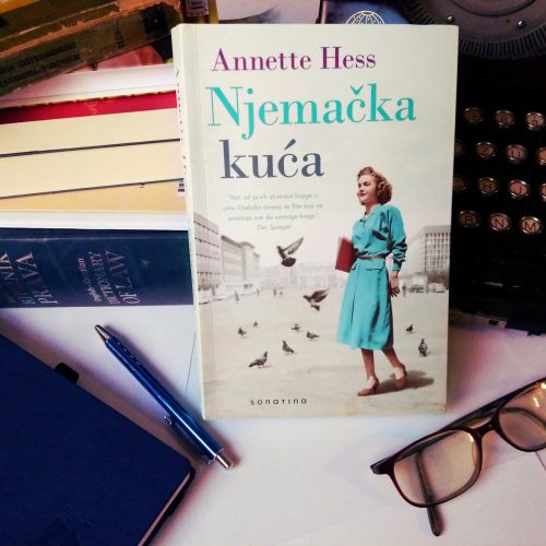 Recenzija: “Njemačka kuća”, Annette Hess