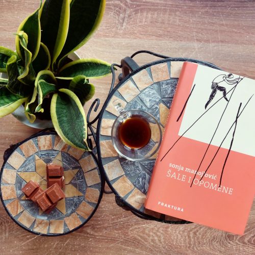 Recenzija: “Šale i opomene”, Sonja Manojlović